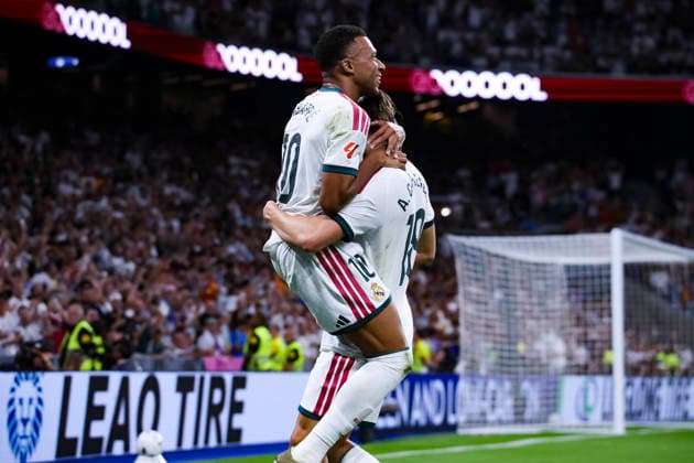 Real Madrid v Rayo Vallecano - La Liga EA Sports 2026 27 September 12, 2026, Estadio Santiago Bernabeu, Madrid, Spain: Alvaro Carreras of Real Madrid celebrates his goal with Kylian Mbappe during La Liga EA Sports match between Real Madrid and Rayo Vallecano at Estadio Santiago Bernabeu on September 12, 2026 in Madrid, Spain. Madrid Estadio Santiago Bernabeu Madrid Spain *** Real Madrid vs. Rayo Vallecano, La Liga EA Sports 2026, September 12, 2026, Santiago Bernabéu Stadium, Madrid, Spain Álvaro Carreras of Real Madrid celebrates his goal with Kylian Mbappé during the La Liga EA Sports match between Real Madrid and Rayo Vallecano at the Santiago Bernabéu Stadium on September 12, 2026, in Madrid, Spain Madrid Santiago Bernabéu Stadium Madrid Spain Copyright: xAlejandroxMatiasxAcostax