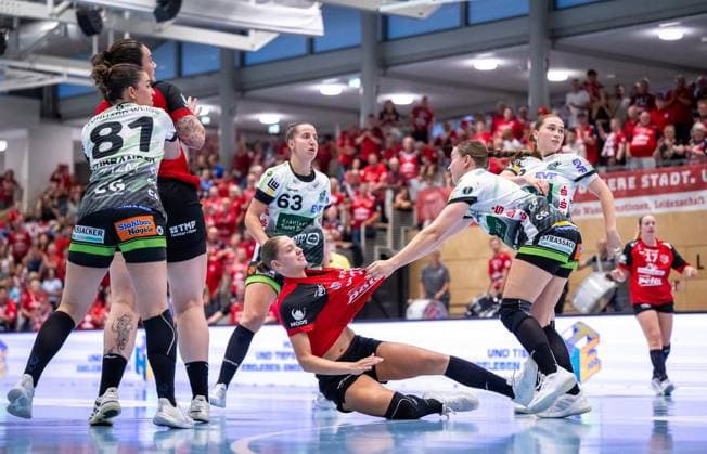 WOMEN S HANDBALL 2026–2027 3RD BUNDESLIGA, MATCHDAY 1: THC FRISCH AUF GÖPPINGEN ** FOR EDITORIAL USE ONLY ** ** EDITORIAL USE ONLY ** p 12 09 2026 Bad Langensalza Women’s Handball 1st Bundesliga Women’s Season 2026–2027 Salzhalle Matchday 3 Thüringer HC FRISCH AUF Göppingen in the photo: Dilayla Alarslan 38 Thüringer HC Germany Thuringia Bad Langensalza Copyright SaschaxFromm Copyright: SaschaxFromm doc87kt2mo7o36loxt5uw5 ,EDITORIAL USE ONLY Copyright: SaschaxFromm