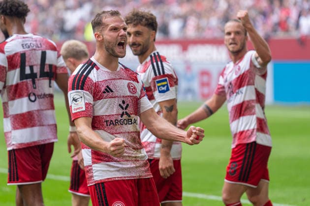 2 1 Goal scorers: Eric Hottmann (Fortuna Düsseldorf), 09 clenches both fists; Fabian Schleusener (Fortuna Düsseldorf), 24 smiles; Jorrit Hendrix, Fortuna Düsseldorf, 08, also clenches his fist; Fortuna Düsseldorf vs. MSV Duisburg, soccer, 3rd Division, Matchday 05, 2026–27 season, December 9, 2026, DFL regulations prohibit any use of photographs as image sequences and or quasi-video. Fortuna Düsseldorf vs. MSV Duisburg, soccer, 3. Liga, Matchday 5, 2026–27 season, September 12, 2026, Düsseldorf Copyright: xEibner-Pressefoto LukasxBaldygax EP_LBA