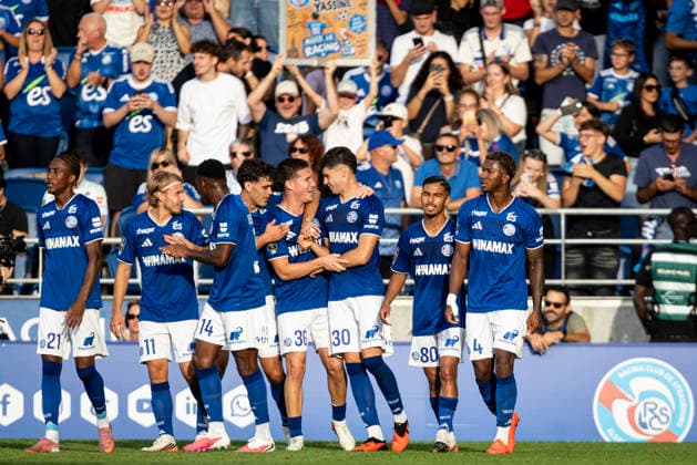 FOOTBALL: RC Strasbourg Alsace v AS Monaco Matchday 4 Ligue 1 McDonald s - 12 09 2026 Joie des joueurs de l equipe de Racing Strasbourg apres le but (PP) de Sadibou Sane StrasbourgFrance  Copyright: xx