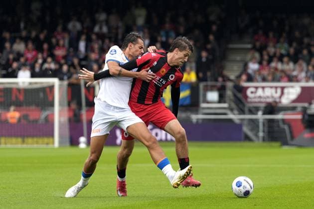 ROTTERDAM - (lr) Siebe Horemans of FC Utrecht, Kasey Bos of Excelsior Rotterdam during the Dutch Eredivisie match between Excelsior and FC Utrecht at Woudestein Stadium on September 13, 2026 in Rotterdam, the Netherlands. TOBIAS KLEUVER ANP Eredivisie 2026 27 xVIxANPxSportx xxANPxIVx 568468242 originalFilename: 568468242.jpg