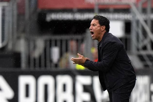 ROTTERDAM - FC Utrecht coach Anthony Correia during the Dutch Eredivisie match between Excelsior and FC Utrecht at Woudestein Stadium on September 13, 2026, in Rotterdam, the Netherlands. TOBIAS KLEUVER ANP Eredivisie 2026 27 xVIxANPxSportx xxANPxIVx 568469586 originalFilename: 568469586.jpg