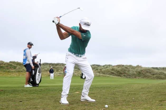 2026 Amgen Irish Open - Fourth Round, Trump International Golf Links, Doonbeg 13 9 2026 Francesco Laporta plays from the rough on the first green Francesco Laporta plays from the rough on the first green 13 9 2026  Copyright: xx F94A5200