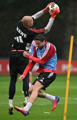 September 13, 2026, xophax, Soccer, Bundesliga 1, 1. FC Köln Training Session After the Werder Match: Imad Rondic (right, 1. FC Köln) and Matthias Köbbing (left, 1. FC Köln). DFL and DFB regulations prohibit any use of photographs as image sequences and or quasi-video. Cologne