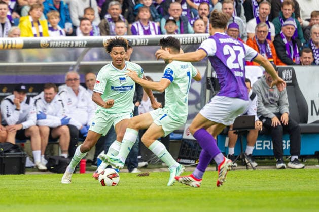 L R Oluwaseun Adewumi, Hertha BSC, 19, Josip Brekalo, Hertha BSC, 07, Robin Fabinski, VfL Osnabrück, 27 GER, VfL Osnabrück vs. Hertha BSC, Soccer, 2. Bundesliga, Matchday 5, 2026–2027 season, September 13, 2026 DFL regulations prohibit any use of photographers’ images as image sequences and or quasi-video GER, VfL Osnabrück vs. Hertha BSC, soccer, 2. Bundesliga, Matchday 5, 2026–2027 season, September 13, 2026, Osnabrück Copyright: xEibner-Pressefoto JanxRollingerx EP_JSK