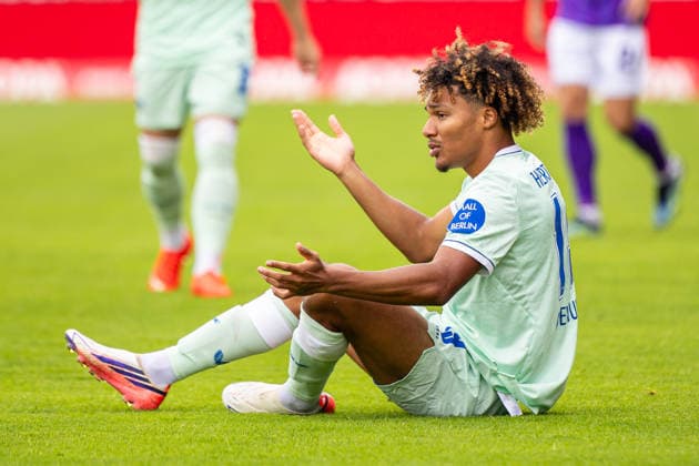 Oluwaseun Adewumi of Hertha BSC, 19, reacts angrily GER, VfL Osnabrück vs. Hertha BSC, Soccer, 2. Bundesliga, Matchday 5, 2026–2027 season, September 13, 2026 DFL regulations prohibit any use of photographs as image sequences and or quasi-video GER, VfL Osnabrück vs. Hertha BSC, soccer, 2. Bundesliga, Matchday 5, 2026–2027 season, September 13, 2026 Osnabrück Copyright: xEibner-Pressefoto JanxRollingerx EP_JSK