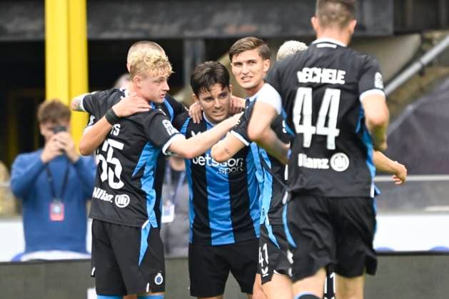 Club Brugge v Royal Antwerp FC - Jupiler Pro League BRUGGE, BELGIUM - SEPTEMBER 13 : Vetlesen Hugo midfielder of Club Brugge celebrates scoring a penalty during the Jupiler Pro League match between Club Brugge and Royal Antwerp FC on September 13, 2026 in Brugge, Belgium, 13 09 2026 Brugge Belgium  Copyright: xNicoxVereeckenx