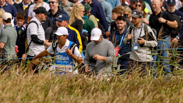 2026 Amgen Irish Open - Fourth Round, Trump International Golf Links, Doonbeg 13 9 2026 Rory McIlroy walks off the seventeenth tee box with Caddie Harry Diamond Rory McIlroy walks off the seventeenth tee box with Harry Diamond 13 9 2026  Copyright: xx BB3_9341