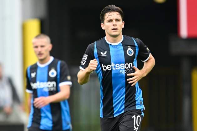 Club Brugge v Royal Antwerp FC - Jupiler Pro League BRUGGE, BELGIUM - SEPTEMBER 13 : Vetlesen Hugo midfielder of Club Brugge celebrates scoring a penalty during the Jupiler Pro League match between Club Brugge and Royal Antwerp FC on September 13, 2026 in Brugge, Belgium, 13 09 2026 Brugge Belgium  Copyright: xNicoxVereeckenx