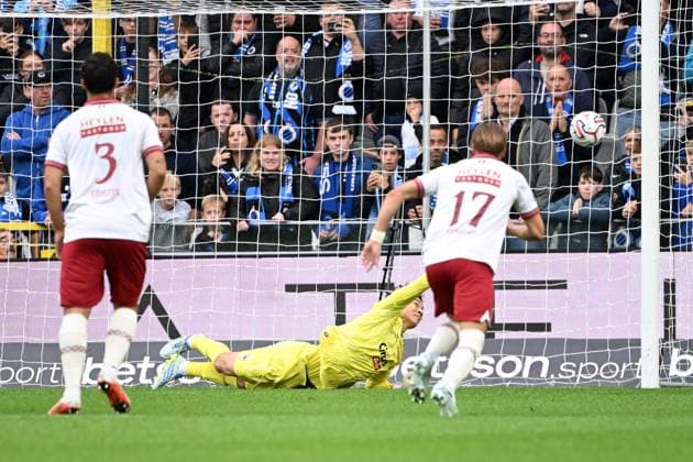 Antwerp s goalkeeper Taishi Brandon Nozawa is pictured in action during a soccer match between Club Brugge and Royal Antwerp FC, Sunday 13 September 2026 in Brugge, on day 6 of the 2026-2027 Jupiler Pro League first division of the Belgian championship. MAARTENxSTRAETEMANS  x186197136x