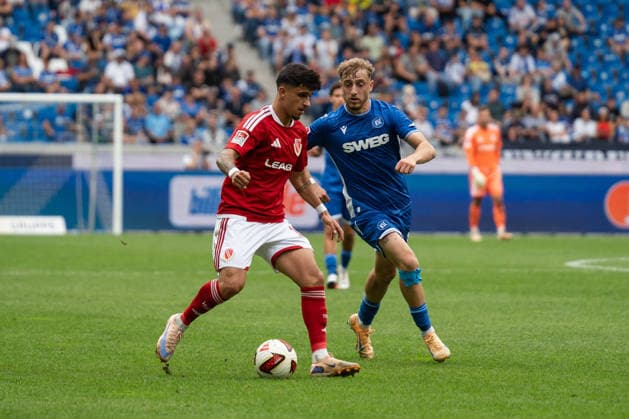 September 13, 2026, xjyhynx, Soccer, 2. Bundesliga, Karlsruher SC vs. Energie Cottbus, Jannis Boziaris 19, Energie Cottbus in a tackle with Noel Eichinger 11, Karlsruher SC DFL DFB REGULATIONS PROHIBIT ANY USE OF PHOTOGRAPHS AS IMAGE SEQUENCES AND OR QUASI-VIDEO Karlsruhe