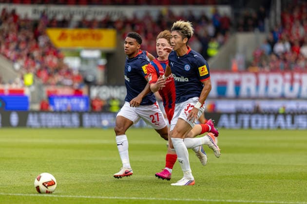 Tackle: Ikem Ugoh (Holstein Kiel), 27 Michael Heule (1 FC Heidenheim), 27 Hiroki Sekine (Holstein Kiel), 32, GER, 1 FC Heidenheim vs. Holstein Kiel, Soccer, 2. Bundesliga, Matchday 5, 2026–2027 Season, September 13, 2026, DFL and DFB regulations prohibit any use of photographs as image sequences and or quasi-video, GER, 1 FC Heidenheim vs. Holstein Kiel, Soccer, 2. Bundesliga, Matchday 5, 2026–2027 Season, September 13, 2026, Heidenheim Copyright: xEibner-Pressefoto JanixPlessx EP_JPL