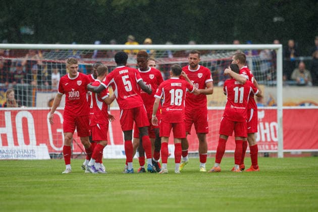 Goal celebration 1-1 in the middle; goal scorer: Ogechika Heil, Greifswald, GER; Greifswalder FC vs. 1. FC Lok Leipzig; soccer; men’s; Regionalliga Nordost; Matchday 8; 2026–2027 season, September 13, 2026, Greifswald Volksstadion, Mecklenburg-Western Pomerania, Germany