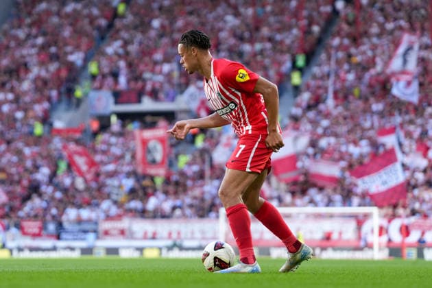 Derry Scherhant SC Freiburg, 07 am Ball, Germany, Soccer, Bundesliga 1, Matchday 3, 2026–2027, SC Freiburg vs. Borussia Mönchengladbach, September 12, 2026, Europa-Park Stadium, Freiburg, Baden-Württemberg, Germany Copyright: xArnexAmbergx