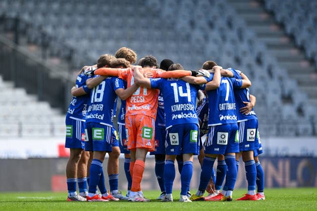 SOCCER - BL, Wattens vs Hartberg INNSBRUCK,AUSTRIA,13.SEP.26 - SOCCER - ADMIRAL Bundesliga, WSG Tirol vs TSV Hartberg. Image shows (persons}.  GEPAxpictures xDanielxSchoenherr