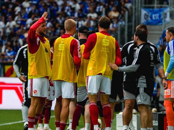 September 13, 2026, xwppx, Soccer 2. Bundesliga, Karlsruher SC vs. Energie Cottbus: Energie Cottbus bench celebrates after Tim Campulka scores the 0–1 goal. Energie Cottbus. DFL and DFB regulations prohibit any use of photographs as image sequences and or quasi-video. Karlsruhe