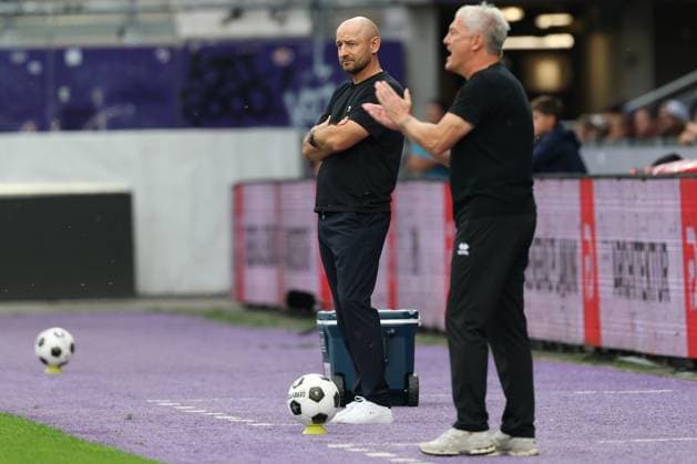 13.09.2026 - SOCCER - 2026 27 ADMIRAL BUNDESLIGA,Round 6 FK Austria Wien vs Austria Lustenau Head Coach Stephan Helm (Austria Wien) shows disappointment during the match VIENNA VIENNA, AUSTRIA Generali Arena FK Austria Wien Generali Arena AUSTRIA Copyright: xYigitxOermexYigitxOermex