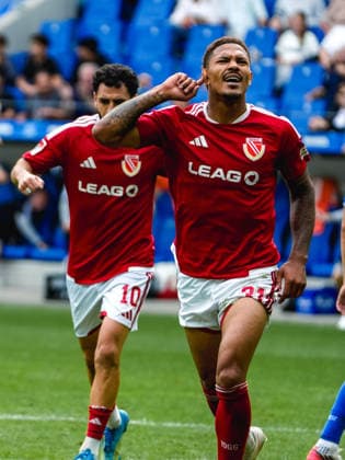 September 13, 2026, xwppx, Soccer 2. Bundesliga, Karlsruher SC vs. Energie Cottbus: Tolcay Cigerci (Energie Cottbus) and Justin Butler (Energie Cottbus) after the 0–3 loss. DFL and DFB regulations prohibit any use of photographs as image sequences and or quasi-video. Karlsruhe
