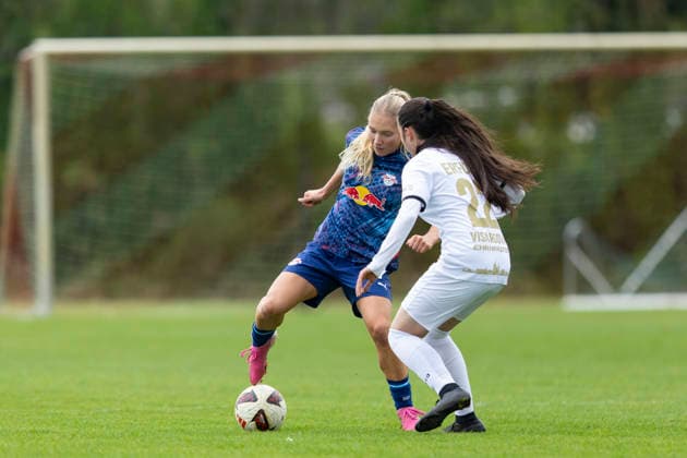 Northeast Regional League (Women) RasenBallsport Leipzig II vs. 1 FFV Erfurt Leipzig, September 13, 2026 Charlotte Heckler 7 RasenBallsport Leipzig II vs. Samira Visargova 22 1 FFV Erfurt Northeast Regional League (Women) RasenBallsport Leipzig II vs. 1 FFV Erfurt Gontardweg Sports Complex GF 1 September 13, 2026 Copyright: xBEAUTIFULxSPORTS Duehringx