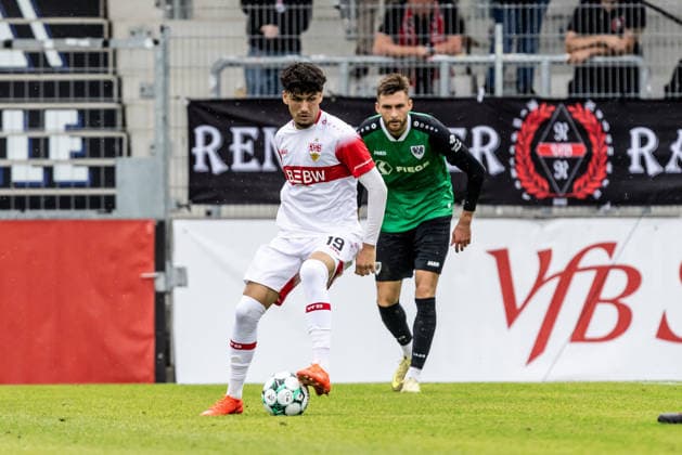 VfB Stuttgart II vs. SC Preussen Münster, Soccer, 3rd Division, Matchday 5, WIRmachenDRUCK Arena Großaspach, September 13, 2026; from left: Ertugrul Yigit (VfB Stuttgart II), 19, Felix Higl (SC Preussen Münster), 33 VfB Stuttgart II vs. SC Preussen Münster, Soccer, 3rd Division, Matchday 5, WIRmachenDRUCK Arena Großaspach, September 13, 2026. Photo by Lucca Fundel, Großaspach, WIRmachenDRUCK Arena, Baden-Württemberg, Germany