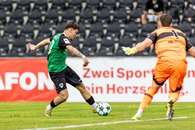 VfB Stuttgart II vs. SC Preussen Münster, Soccer, 3rd Division, Matchday 5, WIRmachenDRUCK Arena Großaspach, September 13, 2026, missed scoring opportunity by Marvin Schulz (SC Preussen Münster), 30 VfB Stuttgart II vs. SC Preussen Münster, Soccer, 3rd Division, Matchday 5, WIRmachenDRUCK Arena Großaspach, September 26, 2013. Photo by Lucca Fundel, Großaspach, WIRmachenDRUCK Arena, Baden-Württemberg, Germany