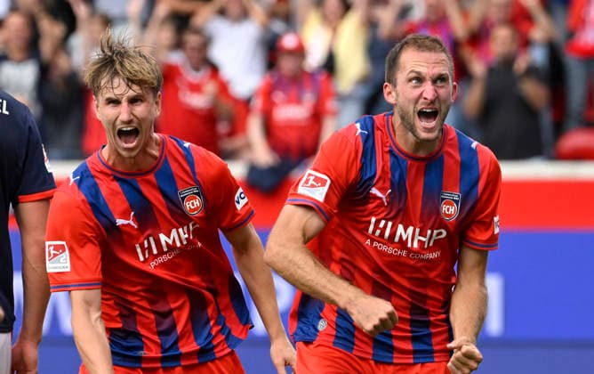 GOAL: 1-0 Jonas Foehrenbach 1 FC Heidenheim 1846 FCH 19 Goal celebration Jan Schoeppner 1 FC Heidenheim 1846 FCH 03 1 FC Heidenheim 1846 FCH vs. Holstein Kiel KSV 13 09 2026 DFL regulations prohibit any use of photographs as image sequences and or quasi-video 1 FC Heidenheim 1846 FCH vs. Holstein Kiel KSV