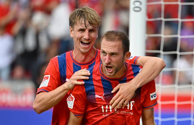 GOAL: 1-0 Jonas Foehrenbach 1 FC Heidenheim 1846 FCH 19 Goal celebration Jan Schoeppner 1 FC Heidenheim 1846 FCH 03 1 FC Heidenheim 1846 FCH vs. Holstein Kiel KSV 13 09 2026 DFL regulations prohibit any use of photographs as image sequences and or quasi-video 1 FC Heidenheim 1846 FCH vs. Holstein Kiel KSV