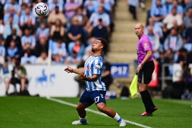 Coventry City v Brighton and Hove Albion, Premier League Coventry City defender Milan Van Ewijk (27) has eyes on the ball during the Premier League match between Coventry City and Brighton and Hove Albion at the Coventry Building Society Arena, Coventry, UK on 13 September 2026. Coventry Coventry Building Society Arena West Midlands UK Editorial use only DataCo restrictions apply See www.football-dataco.com , Copyright: xDennisxGoodwinx PSI-24865-0025