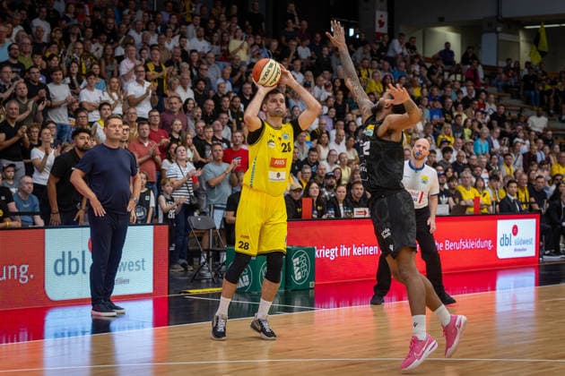 Julius Wolf Kreisbau Kirchheim Knights, 28 GER, Kreisbau Kirchheim Knights vs. MHP RIESEN Ludwigsburg, easyCredit BBL, Netto BBL Cup, Round 1, 2026–2027 Season, September 13, 2026 GER, Kreisbau Kirchheim Knights vs. MHP RIESEN Ludwigsburg, easyCredit BBL, Netto BBL Cup, Round 1, 2026–2027 Season, September 13, 2026 Göppingen Copyright: xEibner-Pressefoto NinaxSanderx EP_NSR