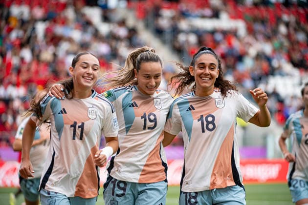 September 13, 2026, Sosnowiec, Silesian Voivodeship, Poland: AGOTE DANIELA of Spain (L) seen celebrating after scoring goal with CERRATO ALBA of Spain (C) and SEGURA CELIA of Spain (R) during the FIFA U20 Womens World Cup match between China versus Spain at ArcelorMittal Park Soccer 2026: FIFA U20 WomenÃ‚Â S World Cup Poland 2026: China - Spain  - ZUMAs385 20260913_zsp_s385_021 Copyright: xLeopoldxSoglox