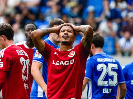 September 13, 2026, xwppx, Soccer 2. Bundesliga, Karlsruher SC vs. Energie Cottbus, Justin Butler. Energie Cottbus squanders the 0–4 lead. DFL and DFB regulations prohibit any use of photographs as image sequences and or quasi-video. Karlsruhe
