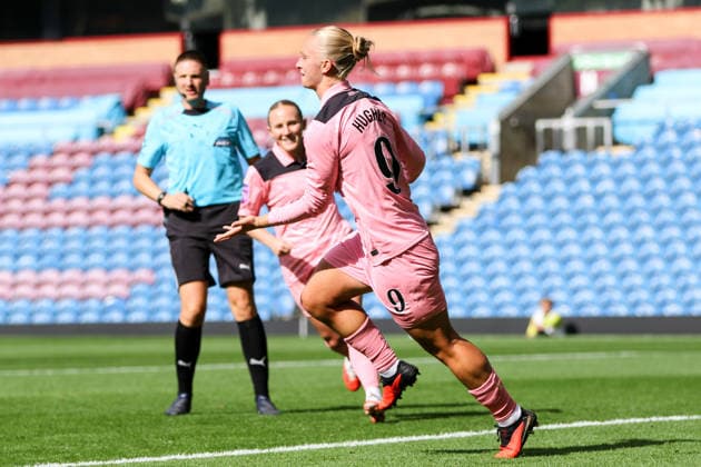 BURNLEY, ENGLAND - SEPTEMBER 13: Elise Hughes of Sunderland celebrate her goal during Burnley v Sunderland in the Barclays Womens Super League 2 at Turf Moor on September 13, 2026 in Burnley, England. Copyright: xSeanxChandlerx xSPPx Sportspressphoto_SPR229650