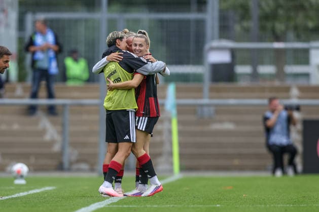 GER, Frankfurt, Eintracht Frankfurt vs. TSG Hoffenheim, Google Pixel Women s Bundesliga, Soccer, DFB, 2026–2027 Season, Stadion am Brentanobad, Matchday 4 in Pictures: Nina Lührsen, Eintracht Frankfurt Women s Team No. 11, Goal, Celebration and Joy, Emotions, 1–0 with Sara Doorsoun, Eintracht Frankfurt Women’s Team No. 23. DFB and DFL regulations prohibit any use of photographs as image sequences and or quasi-video. September 13, 2026 Copyright: HMBxMedia HendrikxHamelau