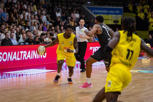 Philip Alston Kreisbau Kirchheim Knights, 01 GER, Kreisbau Kirchheim Knights vs. MHP RIESEN Ludwigsburg, easyCredit BBL, Netto BBL Cup, Round 1, 2026–2027 Season, September 13, 2026 GER, Kreisbau Kirchheim Knights vs. MHP RIESEN Ludwigsburg, easyCredit BBL, Netto BBL Cup, Round 1, 2026–2027 Season, September 13, 2026 Göppingen Copyright: xEibner-Pressefoto NinaxSanderx EP_NSR