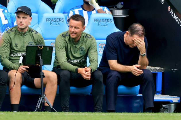 Coventry City v Brighton & and Hove Albion - Premier League 2026 27 Frank Lampard, manager of Coventry City looks dejected during the Premier League 2026 27 match between Coventry City and Brighton & Hove Albion at The Coventry Building Society Arena on September 13, 2026 in Coventry, England. WARNING! This Photograph May Only Be Used For Newspaper And Or Magazine Editorial Purposes. May Not Be Used For Publications Involving 1 player, 1 Club Or 1 Competition Without Written Authorisation From Football DataCo Ltd. For Any Queries, Please Contact Football DataCo Ltd on +44 (0) 207 864 9121 Coventry The Coventry Building Society Arena England United Kingdom Copyright: xAllstarxPicturexLibraryxLtdx