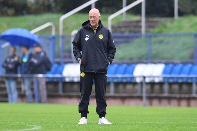 MSV Duisburg vs. Borussia Dortmund ** FOR EDITORIAL USE ONLY ** EDITORIAL USE ONLY ** Women s Soccer, Regionalliga West, Matchday 4: MSV Duisburg vs. Borussia Dortmund on September 13, 2026, at the BSA Westender Straße in Duisburg. Markus Högner, Coach of Borussia Dortmund, Germany, North Rhine-Westphalia, Duisburg. Copyright ThorstenxTillmann Copyright: ThorstenxTillmann doc87l2uw7yon5zf3s7v0g ,EDITORIAL USE ONLY Copyright: ThorstenxTillmann