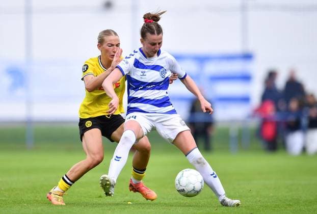 MSV Duisburg vs. Borussia Dortmund ** FOR EDITORIAL USE ONLY ** EDITORIAL USE ONLY ** Women’s Soccer Regionalliga West, Matchday 4: MSV Duisburg vs. Borussia Dortmund on September 13, 2026, at BSA Westender Straße in Duisburg. Hendrikje Baurmann (MSV Duisburg), in the foreground: Ann Sophie Vogel (Borussia Dortmund); in the background: Germany, North Rhine-Westphalia, Duisburg. Copyright ThorstenxTillmann Copyright: ThorstenxTillmann doc87l2uygc5yp1i64lav04 ,EDITORIAL USE ONLY Copyright: ThorstenxTillmann