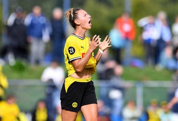 MSV Duisburg vs. Borussia Dortmund ** FOR EDITORIAL USE ONLY ** EDITORIAL USE ONLY ** Women s Soccer, Regionalliga West, Matchday 4: MSV Duisburg vs. Borussia Dortmund on September 13, 2026, at the BSA Westender Straße in Duisburg. Rita Schumacher, Borussia Dortmund, Germany, North Rhine-Westphalia, Duisburg. Copyright ThorstenxTillmann Copyright: ThorstenxTillmann doc87l2uykuqjlkr456f99 ,EDITORIAL USE ONLY Copyright: ThorstenxTillmann