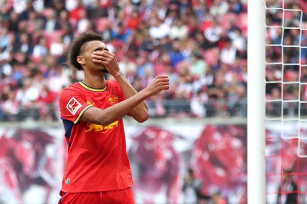 1 German Bundesliga: RB Leipzig vs. Hamburger SV, September 13, 2026—Tidiam Gomis, 27; RB Leipzig buries his face in his hand after missing a chance. LEIPZIG, GERMANY SEPTEMBER 13 Bundesliga match between RB Leipzig and Hamburger SV at the Red Bull Arena on Matchday 3 of the 1. Bundesliga on September 13, 2026 in Leipzig, Germany. DFL regulations prohibit any use of photographs as image sequences and or quasi-video. Copyright: xBEAUTIFULxSPORTS JanxKaeferx