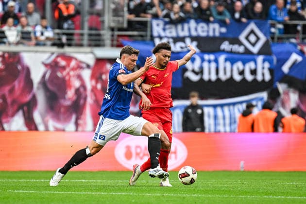 Soccer I Men s I 2026–2027 Season I Bundesliga I Matchday 3 I RB Leipzig vs. Hamburger SV I September 13, 2026 Tackle between Nicolai Remberg (21, Hamburger SV) and Tidiam Gomis (27, RB Leipzig) Leipzig, Red Bull Arena, Saxony, Germany Copyright: xLobeca InesxHähnelx