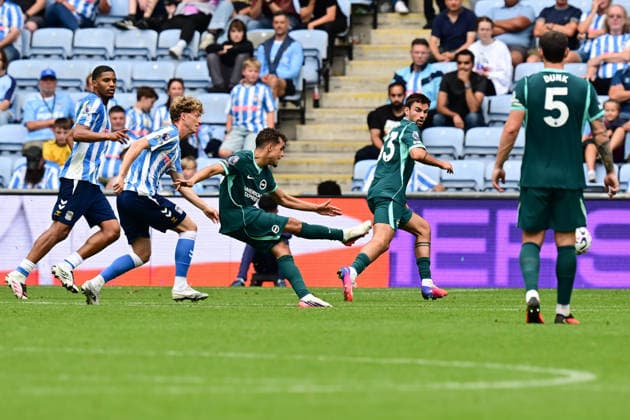 Coventry City v Brighton and Hove Albion, Premier League GOAL Brighton and Hove Albion midfielder Yasin Ayari (26) scores a goal from open play 0-5 during the Premier League match between Coventry City and Brighton and Hove Albion at the Coventry Building Society Arena, Coventry, UK on 13 September 2026. Coventry Coventry Building Society Arena West Midlands UK Editorial use only DataCo restrictions apply See www.football-dataco.com , Copyright: xDennisxGoodwinx PSI-24865-0059