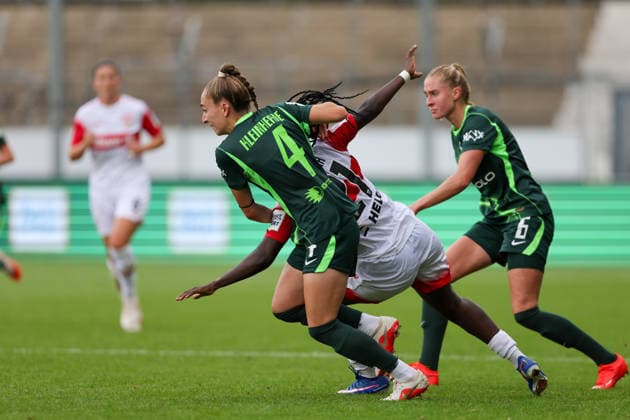 Sophia Kleinherne (VFL Wolfsburg), 4, in a head-to-head matchup with Mira Arouna (VfB Stuttgart), 21; VfB Stuttgart vs. VfL Wolfsburg, soccer, Women s Bundesliga, Matchday 4, 2026–2027 season, September 13, 2026 VfB Stuttgart vs. VfL Wolfsburg, Soccer, Women’s Bundesliga, Matchday 4, 2026–2027 season, September 13, 2026 Copyright: xEibner-Pressefoto SoerenxHerwegx EP_SHG
