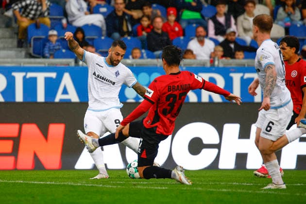 September 13, 2026, xavx, Soccer 3rd Division, SV Wehen Wiesbaden vs. SV Waldhof Mannheim, Goncalo Gregorio (SV Waldhof Mannheim), Max Brandt (SV Wehen Wiesbaden), Wiesbaden
