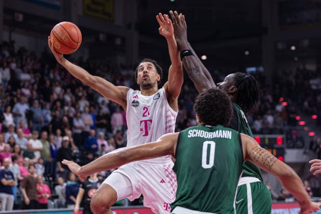 Exhibition Game: Telekom Baskets Bonn vs. JSF Nanterre 92, September 13, 2026; Joel Aminu of Telekom Baskets Bonn scores 21 points in the paint; Exhibition Game: Telekom Baskets Bonn vs. JSF Nanterre 92, September 13, 2026, Telekom Dome, Bonn Copyright: xBEAUTIFULxSPORTS Derixx