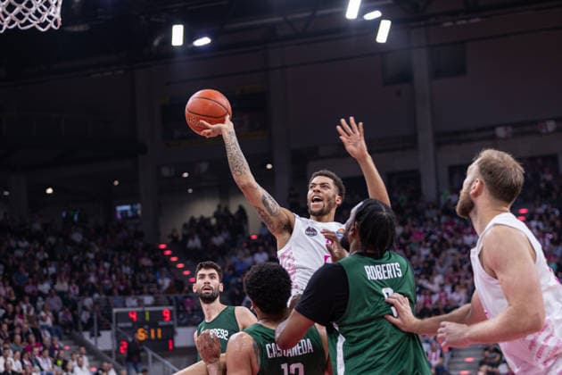 Exhibition Game: Telekom Baskets Bonn vs. JSF Nanterre 92, September 13, 2026. Alijah Comithier of Telekom Baskets Bonn No. 2 takes the ball. Exhibition Game: Telekom Baskets Bonn vs. JSF Nanterre 92, September 13, 2026, Telekom Dome, Bonn Copyright: xBEAUTIFULxSPORTS Derixx
