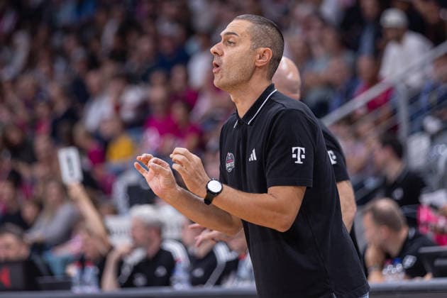 Exhibition Game: Telekom Baskets Bonn vs. JSF Nanterre 92, September 13, 2026; Marko Stankovic, head coach of Telekom Baskets Bonn, gives instructions during the exhibition game between Telekom Baskets Bonn and JSF Nanterre 92 on September 13, 2026, at the Telekom Dome in Bonn Copyright: xBEAUTIFULxSPORTS Derixx