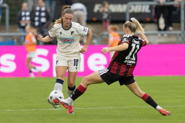 Google Pixel Women s Bundesliga: Eintracht Frankfurt vs. TSG Hoffenheim, September 13, 2026. Valesca Ampoorter (TSG Hoffenheim, No. 10) and Nina Lührßen (Eintracht Frankfurt, No. 11) battle for the ball, Eintracht Frankfurt vs. TSG Hoffenheim, Frankfurt, Stadion am Brentanobad, September 13, 2026 Copyright: xBEAUTIFULxSPORTS Gawlikx