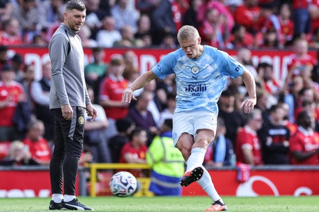 Premier League: Manchester United, ManU v Manchester City Erling Haaland of Manchester City in the pregame warmup session during the Premier League match Manchester United vs Manchester City at Old Trafford, Manchester, United Kingdom on 13 September 2026 (Photo by Mark Cosgrove News Images) Manchester Old Trafford Greater Manchester United Kingdom Copyright: xMarkxCosgrove NewsxImagesx