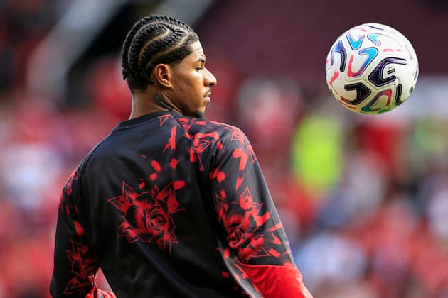 Manchester United, ManU v Manchester City, Premier League Marcus Rashford (9) of Manchester United during the warm-up ahead of the Premier League match between Manchester United and Manchester City at Old Trafford, Manchester, UK on 13 September 2026. Manchester Old Trafford Greater Manchester UK Editorial use only DataCo restrictions apply See www.football-dataco.com , Copyright: xConorxMolloyx PSI-24872-0017