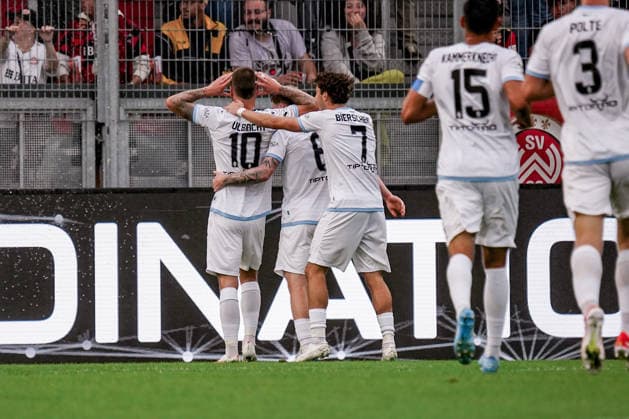 Germany Soccer Season 2026–2027, 3rd Division, Matchday 5, SV Wehen Wiesbaden vs. SV Waldhof Mannheim, Brita Arena, Wiesbaden, Julian Ulbricht, SV Waldhof Mannheim, 10th goal and goal celebration for the 0–1, goal, goal celebration, celebration, joy, emotions, Wiesbaden, Brita Arena, Germany Copyright: xBennetxLongx